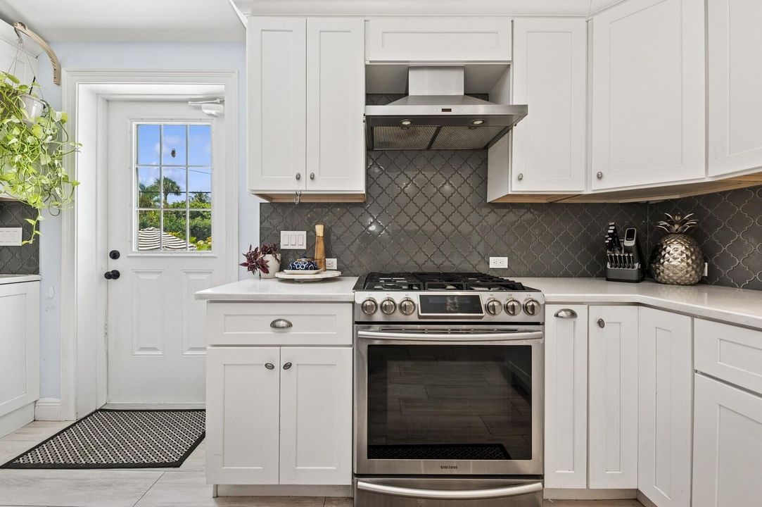 待售: $3,995,000 (6 贝兹, 4 浴室, 3114 平方英尺)