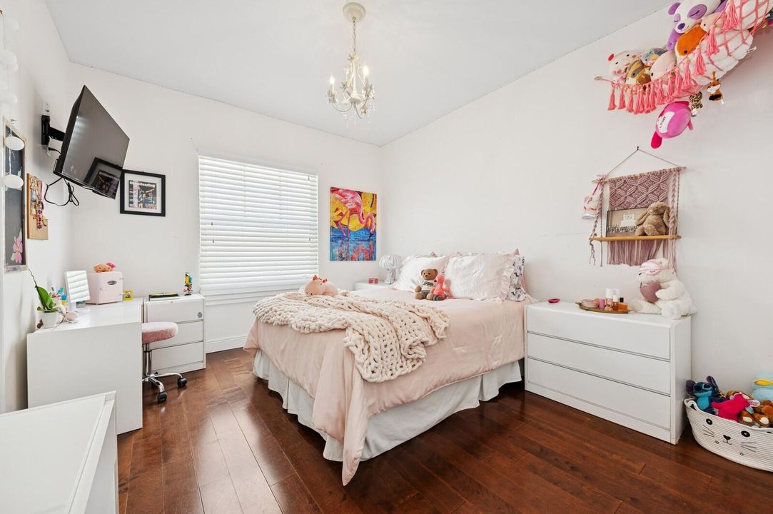 待售: $3,995,000 (6 贝兹, 4 浴室, 3114 平方英尺)