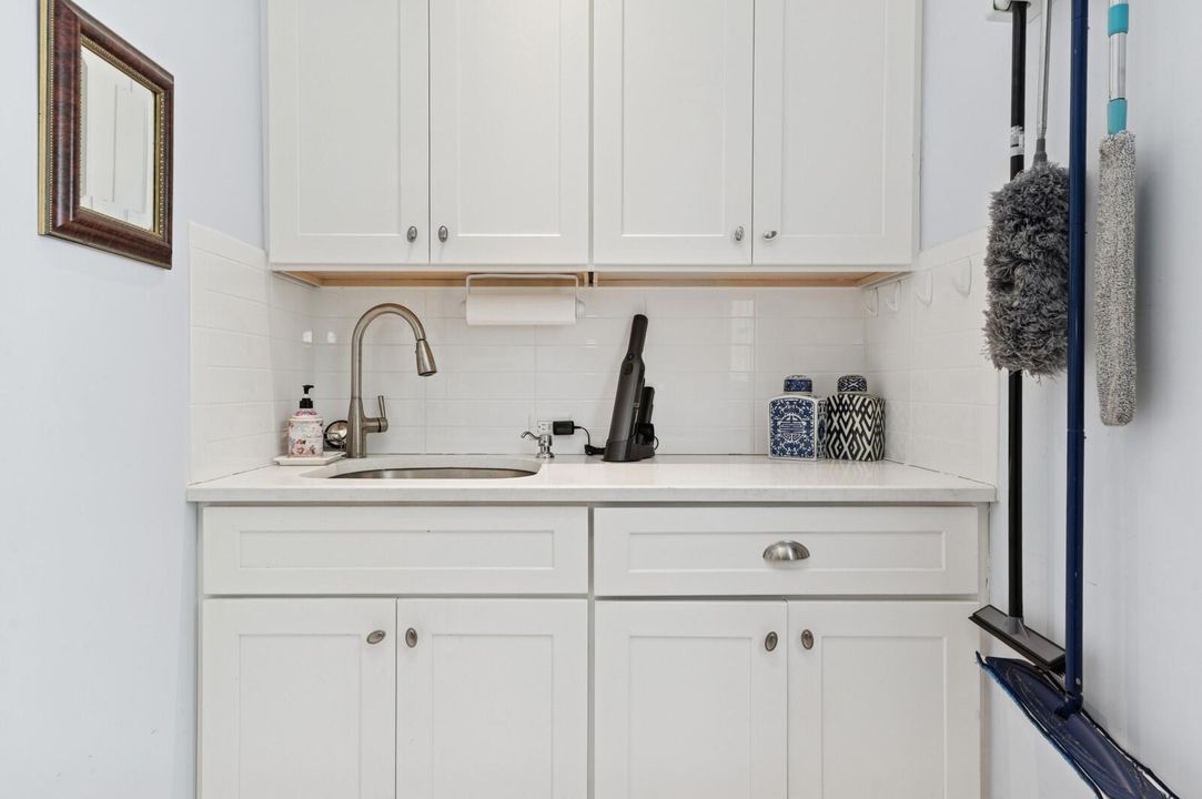 待售: $3,995,000 (6 贝兹, 4 浴室, 3114 平方英尺)