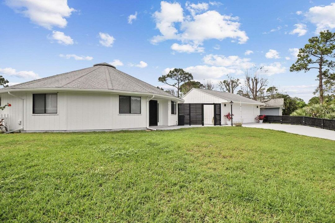 待售: $575,000 (4 贝兹, 4 浴室, 1969 平方英尺)