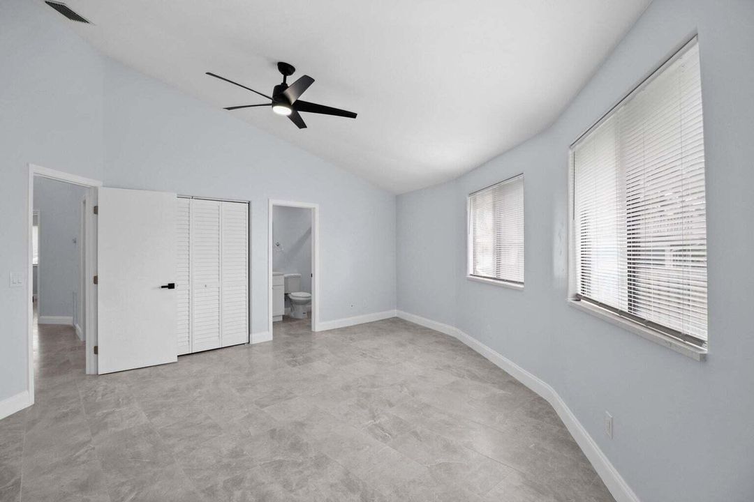 待售: $575,000 (4 贝兹, 4 浴室, 1969 平方英尺)