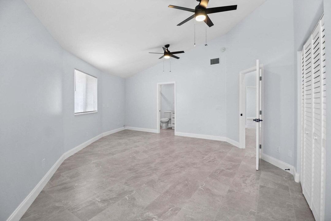 待售: $575,000 (4 贝兹, 4 浴室, 1969 平方英尺)