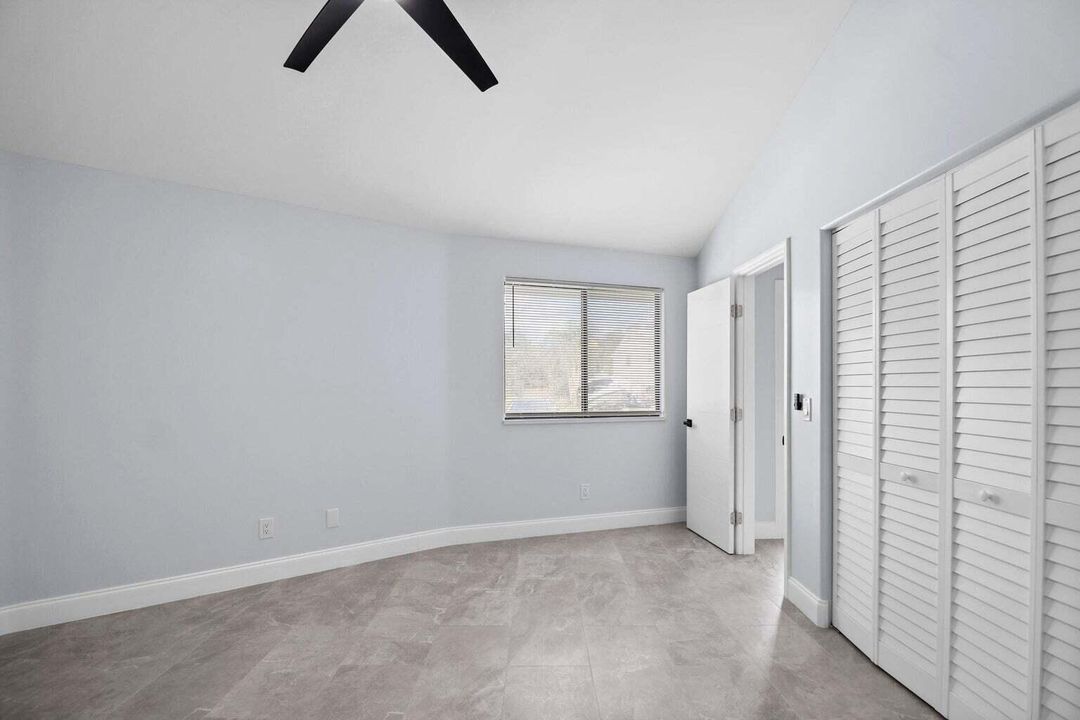 待售: $575,000 (4 贝兹, 4 浴室, 1969 平方英尺)