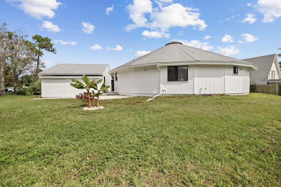 待售: $575,000 (4 贝兹, 4 浴室, 1969 平方英尺)