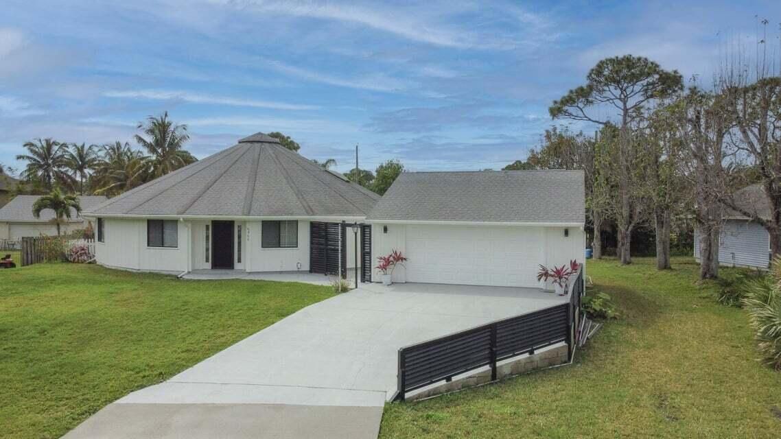 待售: $575,000 (4 贝兹, 4 浴室, 1969 平方英尺)