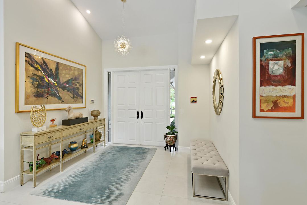 Под контрактом: $1,690,000 (4 спален, 4 ванн, 3444 Квадратных фут)