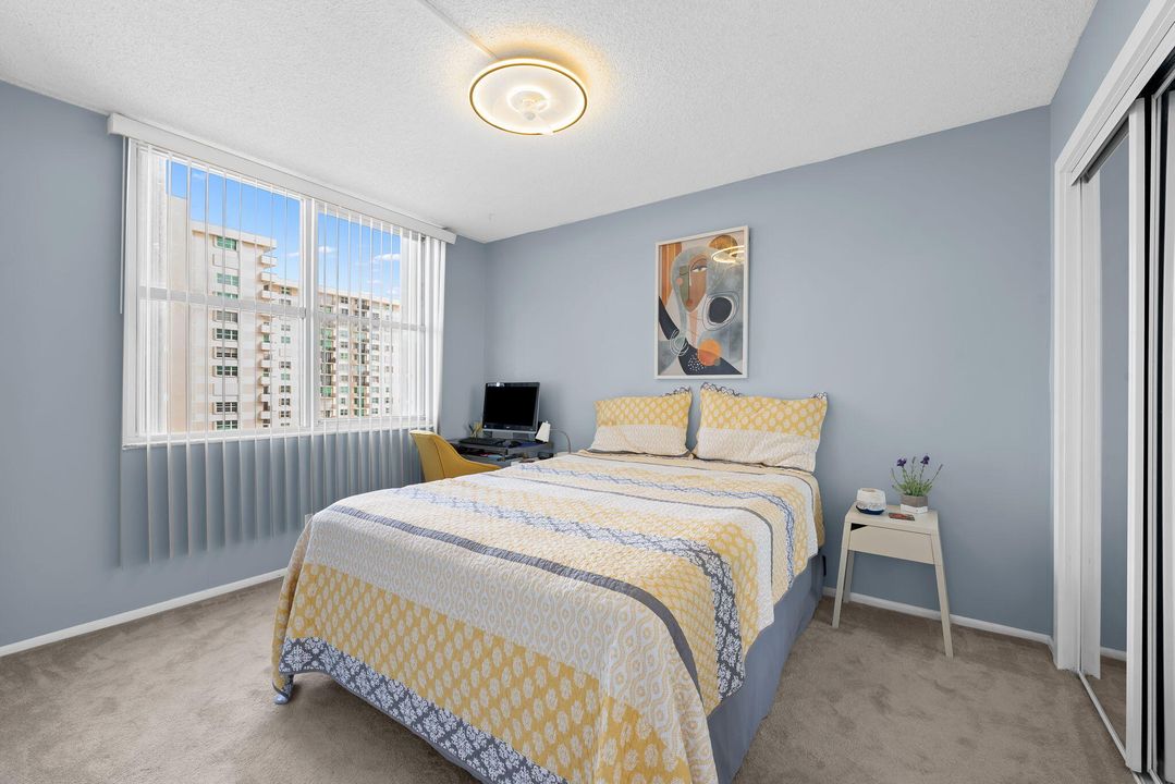 For Sale: $519,900 (2 beds, 2 baths, 1160 Square Feet)