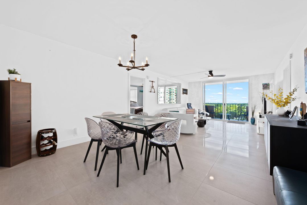 For Sale: $519,900 (2 beds, 2 baths, 1160 Square Feet)