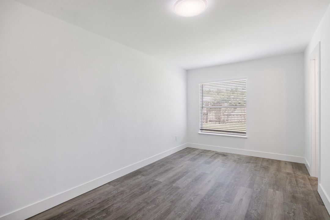 For Sale: $364,000 (2 beds, 2 baths, 1166 Square Feet)