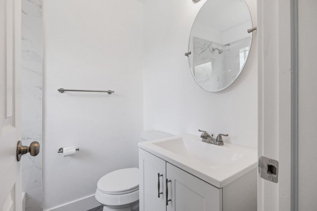 For Sale: $364,000 (2 beds, 2 baths, 1166 Square Feet)