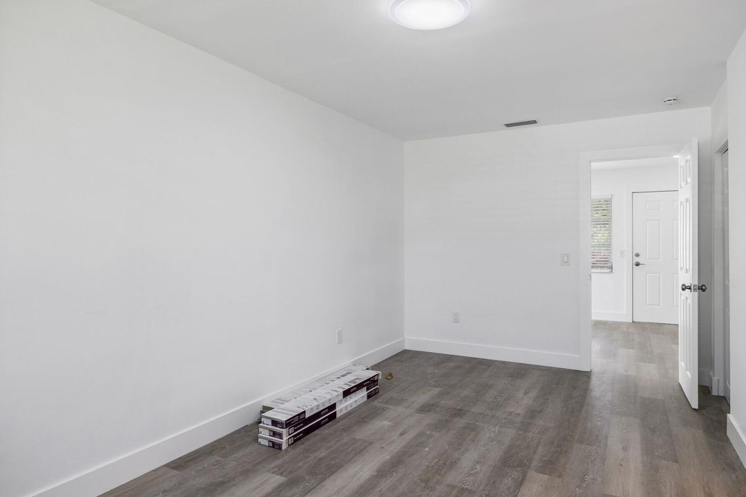 For Sale: $364,000 (2 beds, 2 baths, 1166 Square Feet)