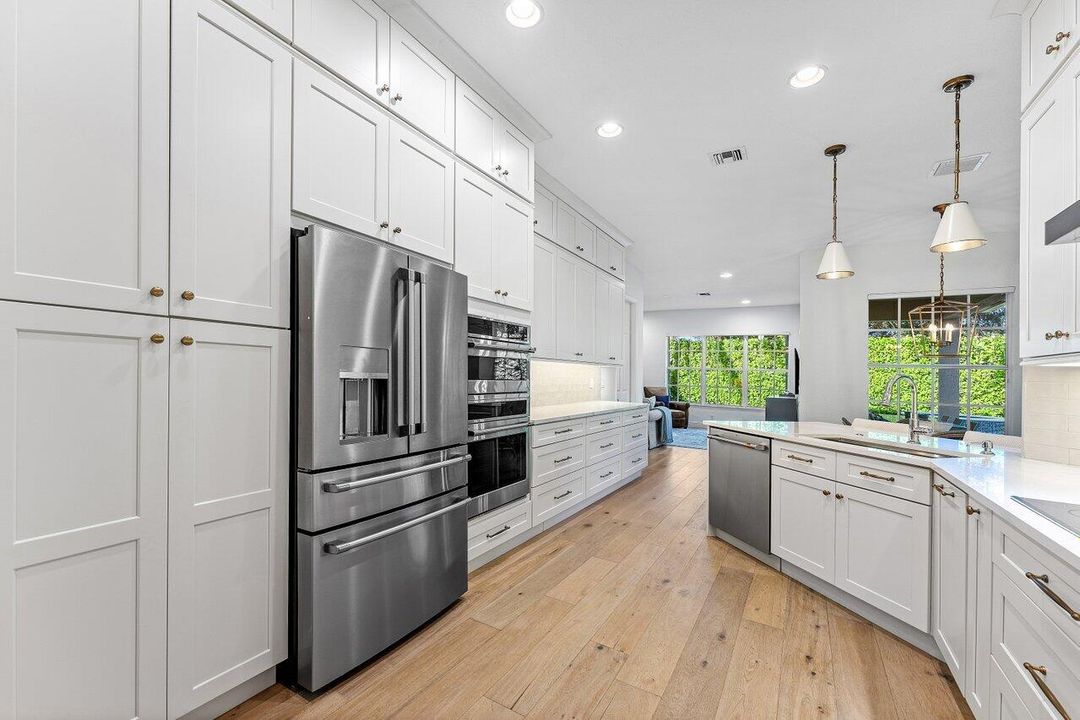 For Sale: $1,674,000 (4 beds, 4 baths, 3122 Square Feet)