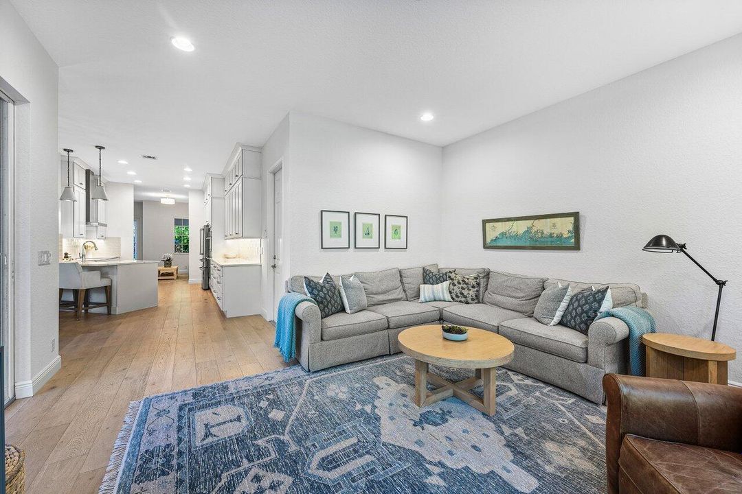 For Sale: $1,674,000 (4 beds, 4 baths, 3122 Square Feet)