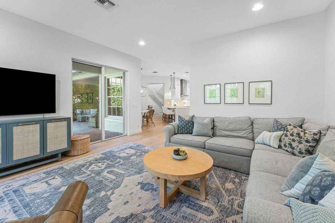 For Sale: $1,674,000 (4 beds, 4 baths, 3122 Square Feet)