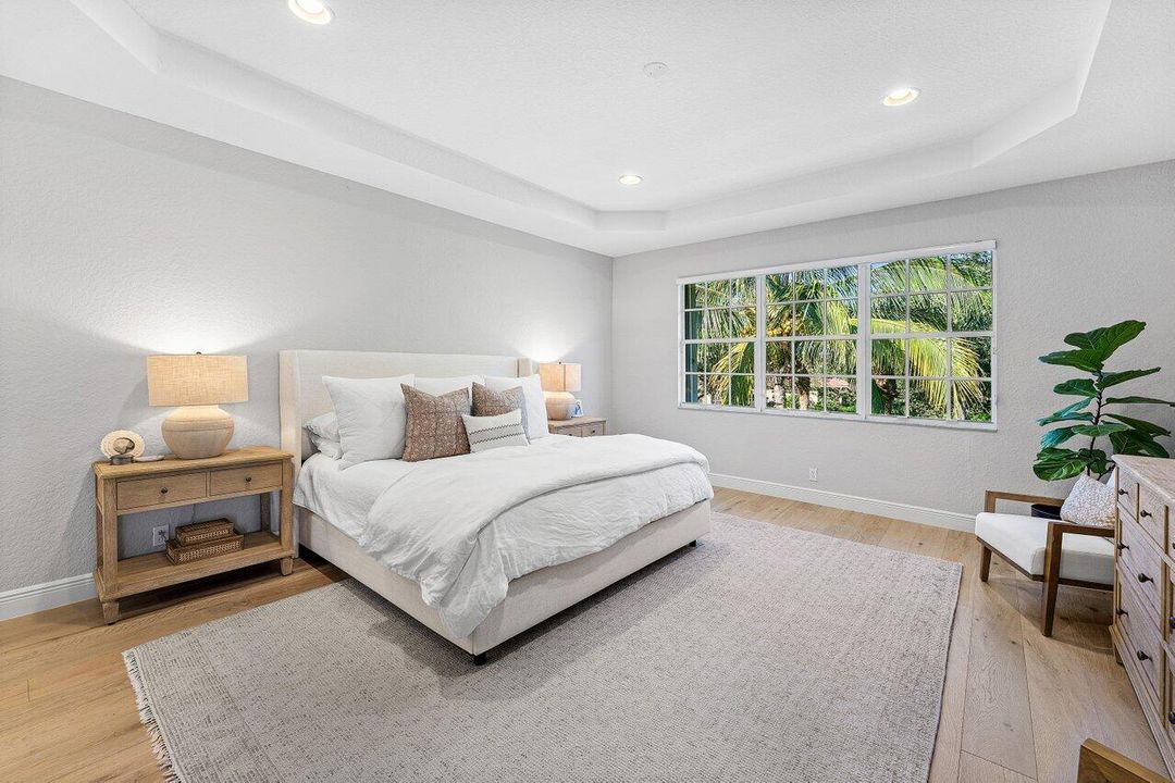 For Sale: $1,674,000 (4 beds, 4 baths, 3122 Square Feet)