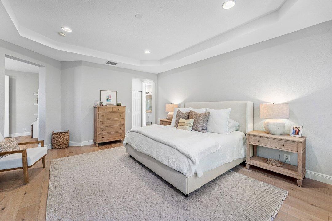 For Sale: $1,674,000 (4 beds, 4 baths, 3122 Square Feet)