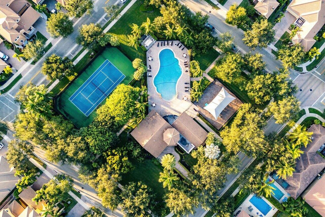 For Sale: $1,674,000 (4 beds, 4 baths, 3122 Square Feet)