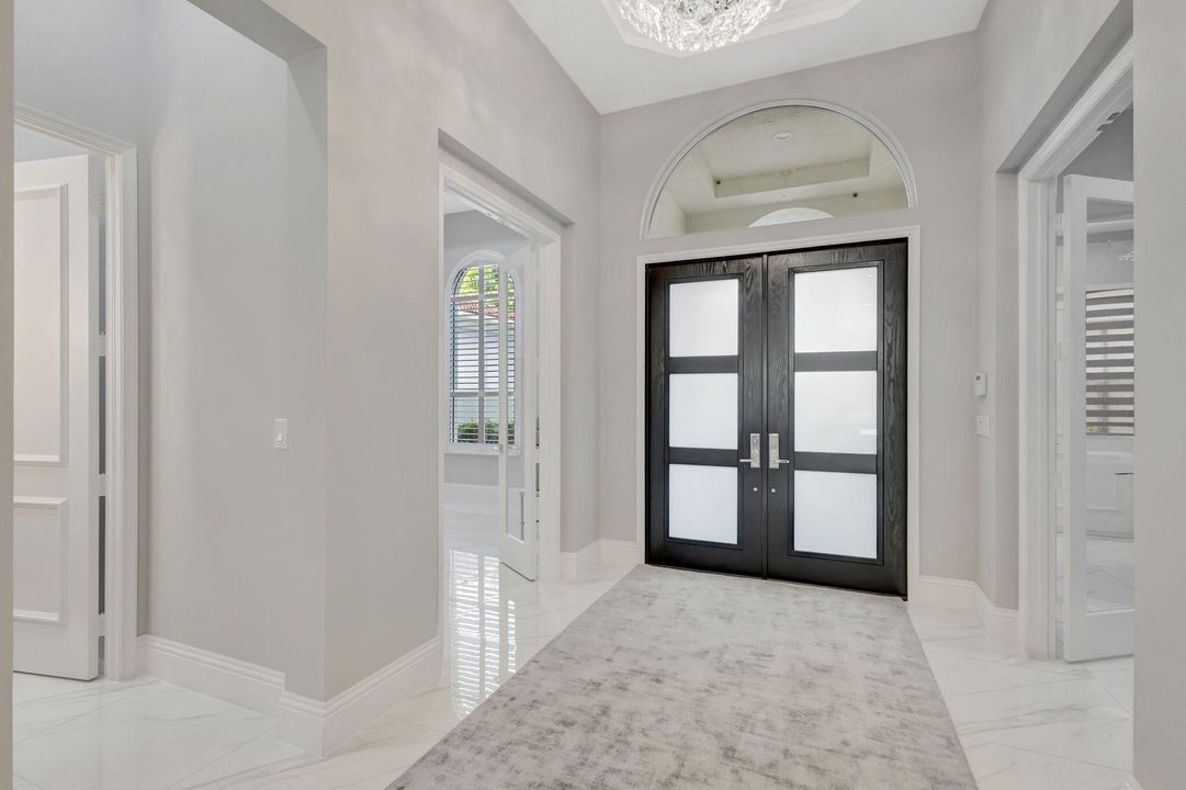 En Venta: $3,199,000 (4 camas, 4 baños, 4228 Pies cuadrados)