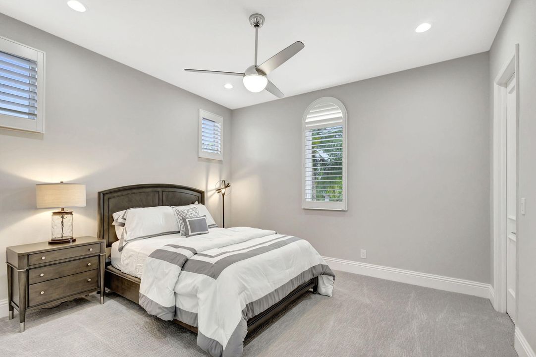 En Venta: $3,199,000 (4 camas, 4 baños, 4228 Pies cuadrados)