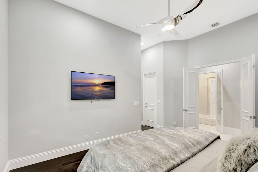 En Venta: $3,199,000 (4 camas, 4 baños, 4228 Pies cuadrados)