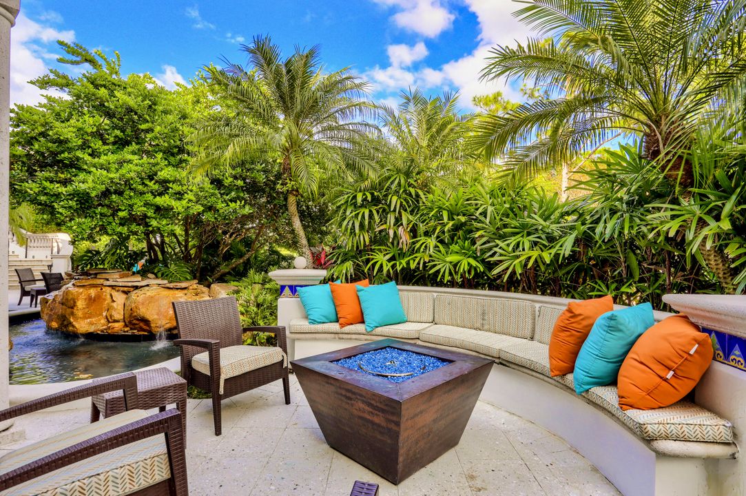 En Venta: $3,199,000 (4 camas, 4 baños, 4228 Pies cuadrados)