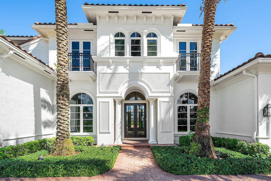 На продажу: $4,995,000 (5 спален, 5 ванн, 4805 Квадратных фут)