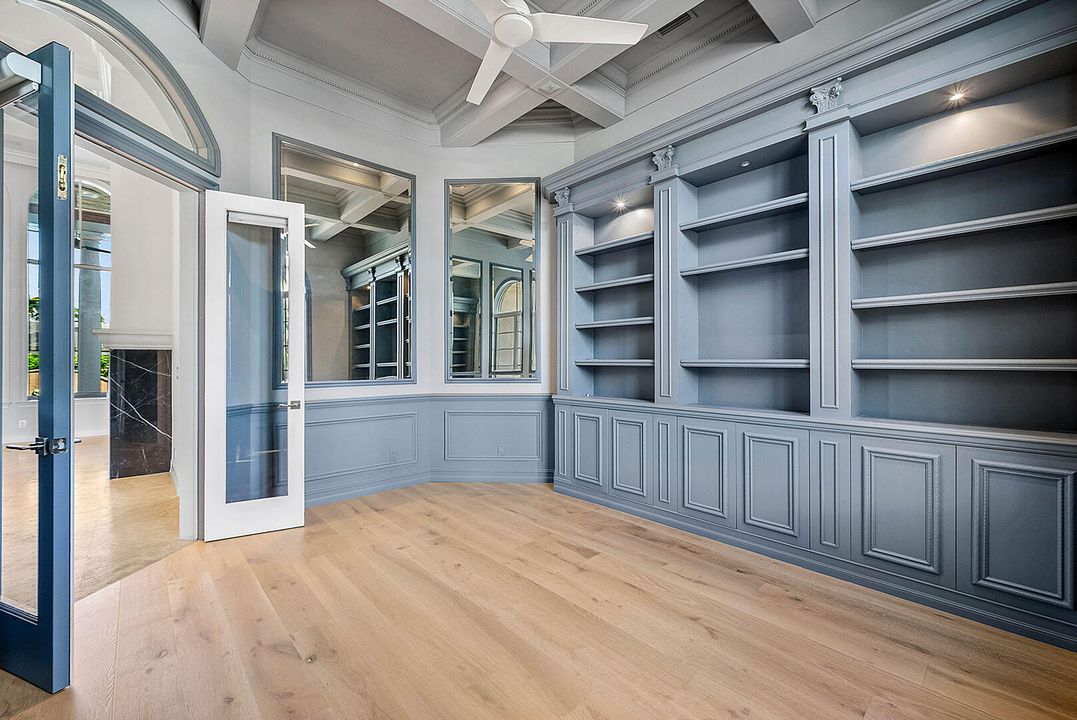 На продажу: $4,995,000 (5 спален, 5 ванн, 4805 Квадратных фут)