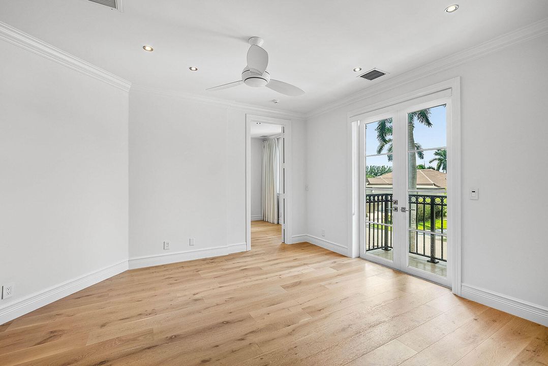 На продажу: $4,995,000 (5 спален, 5 ванн, 4805 Квадратных фут)