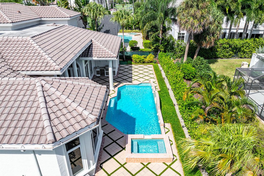 На продажу: $4,995,000 (5 спален, 5 ванн, 4805 Квадратных фут)