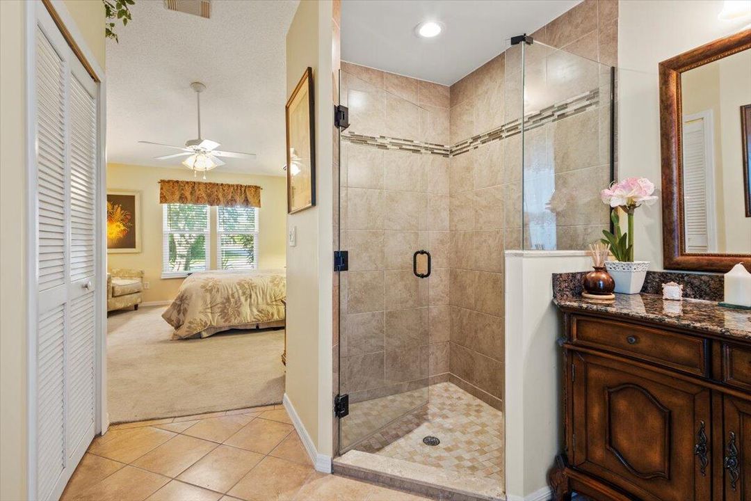 Active With Contract: $400,000 (3 beds, 2 baths, 1546 Square Feet)