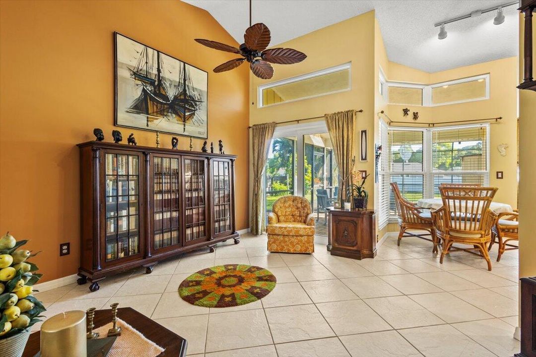 Active With Contract: $400,000 (3 beds, 2 baths, 1546 Square Feet)