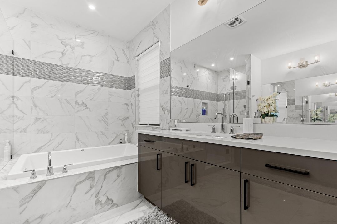 На продажу: $1,895,000 (5 спален, 6 ванн, 4182 Квадратных фут)