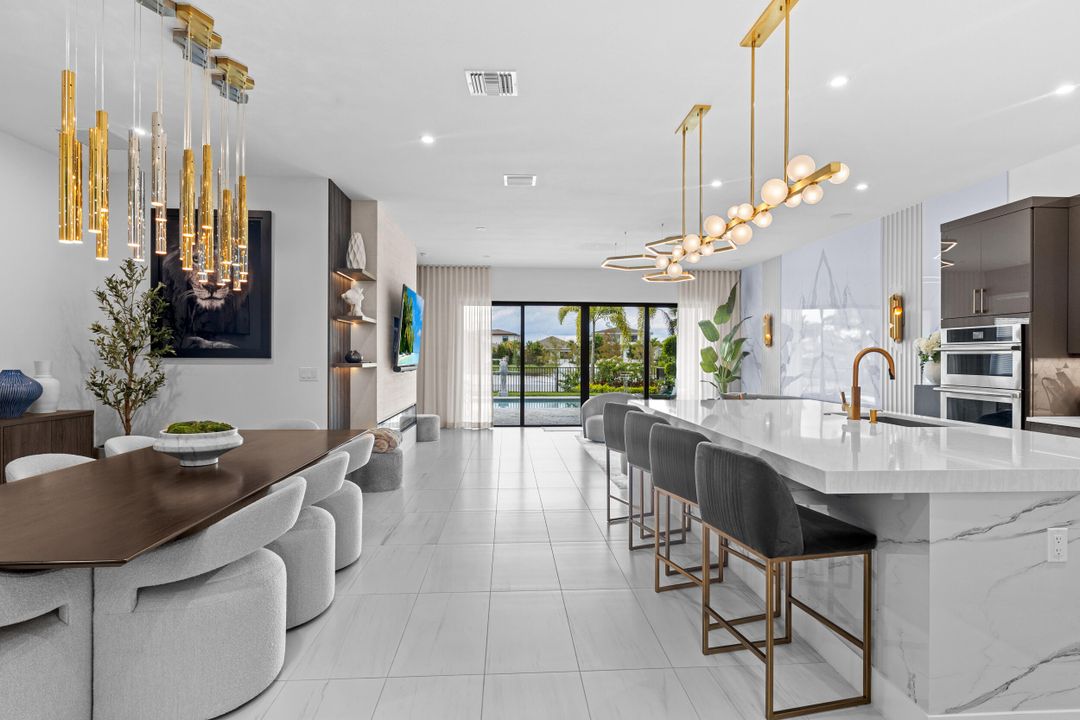 На продажу: $1,895,000 (5 спален, 6 ванн, 4182 Квадратных фут)