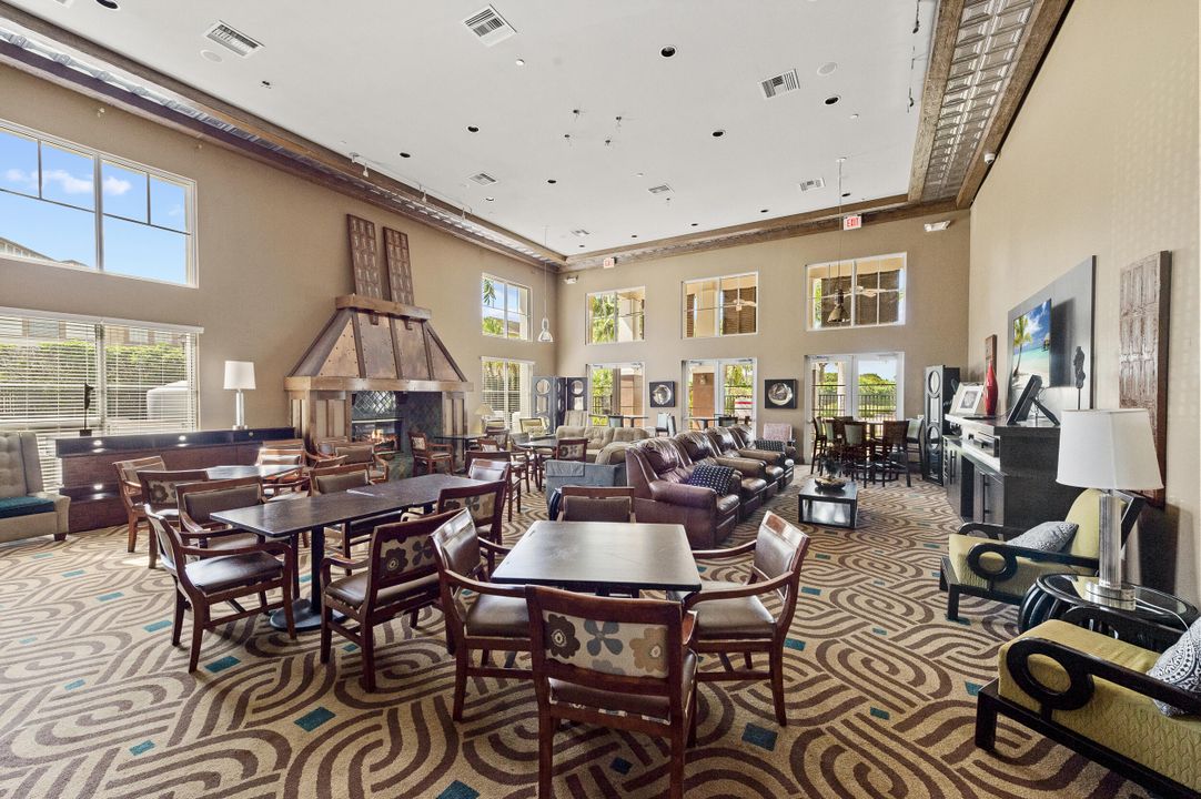 For Sale: $420,000 (4 beds, 3 baths, 2215 Square Feet)