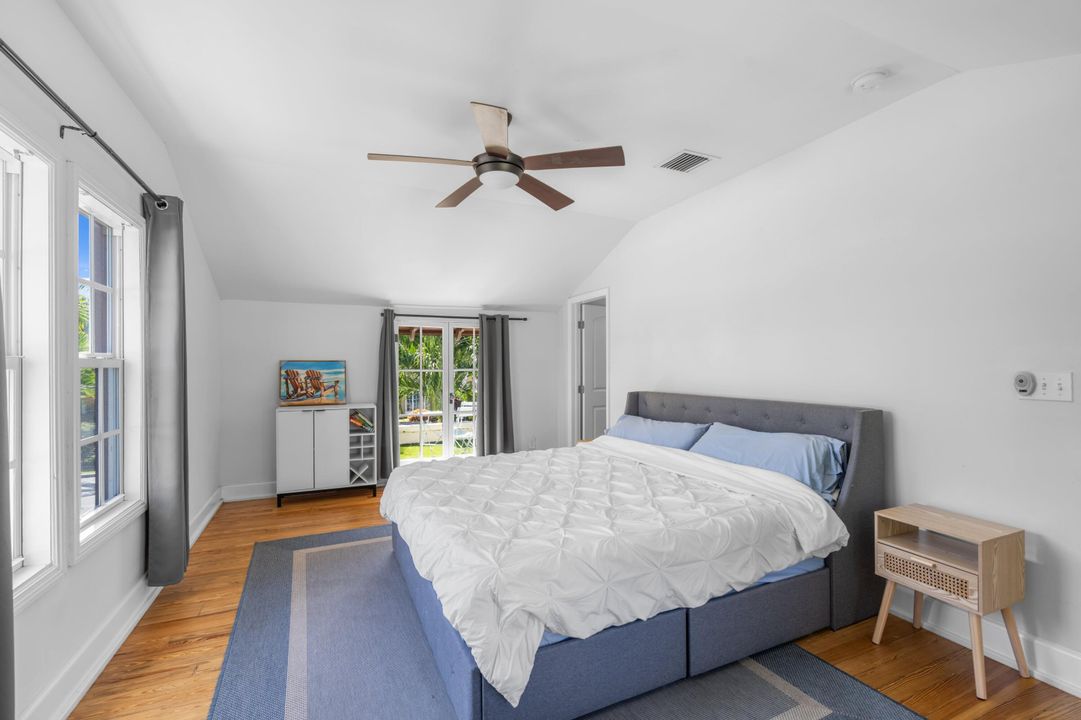 For Sale: $1,495,000 (3 beds, 2 baths, 2104 Square Feet)