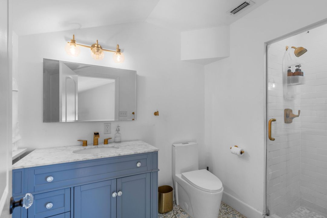 For Sale: $1,495,000 (3 beds, 2 baths, 2104 Square Feet)