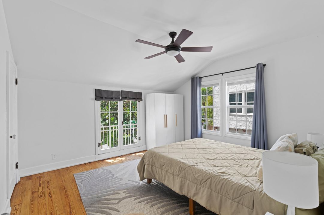 For Sale: $1,495,000 (3 beds, 2 baths, 2104 Square Feet)