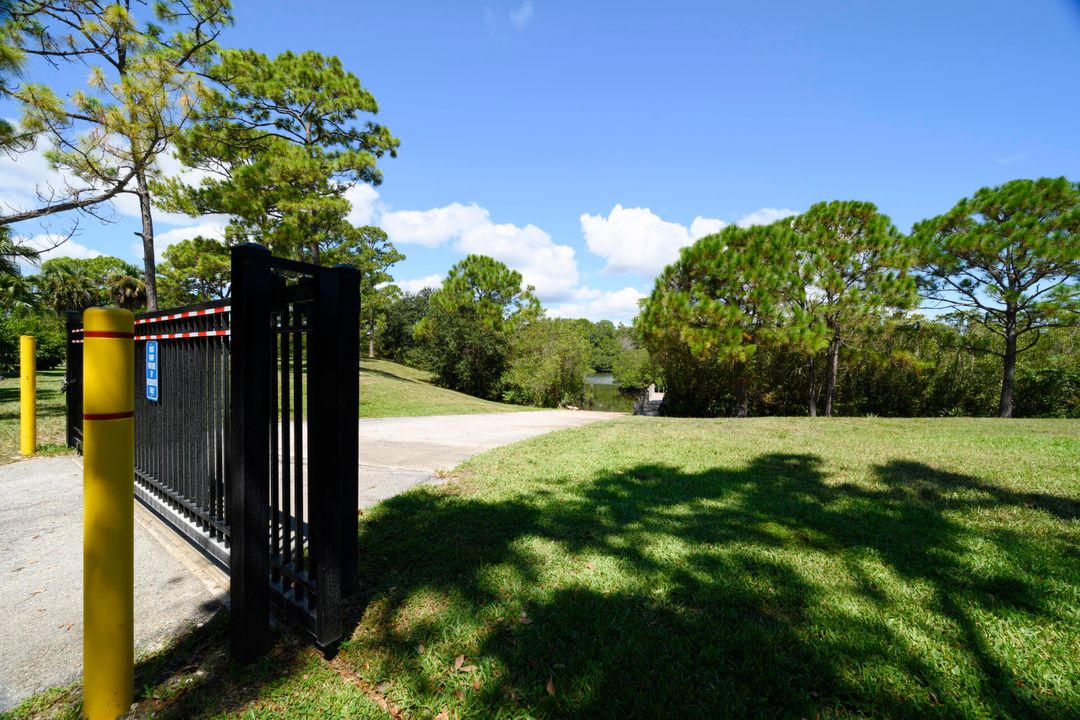 待售: $329,000 (2 贝兹, 2 浴室, 1176 平方英尺)