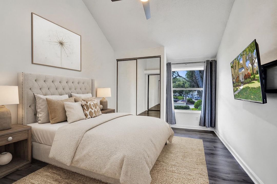 For Sale: $385,000 (3 beds, 2 baths, 1284 Square Feet)