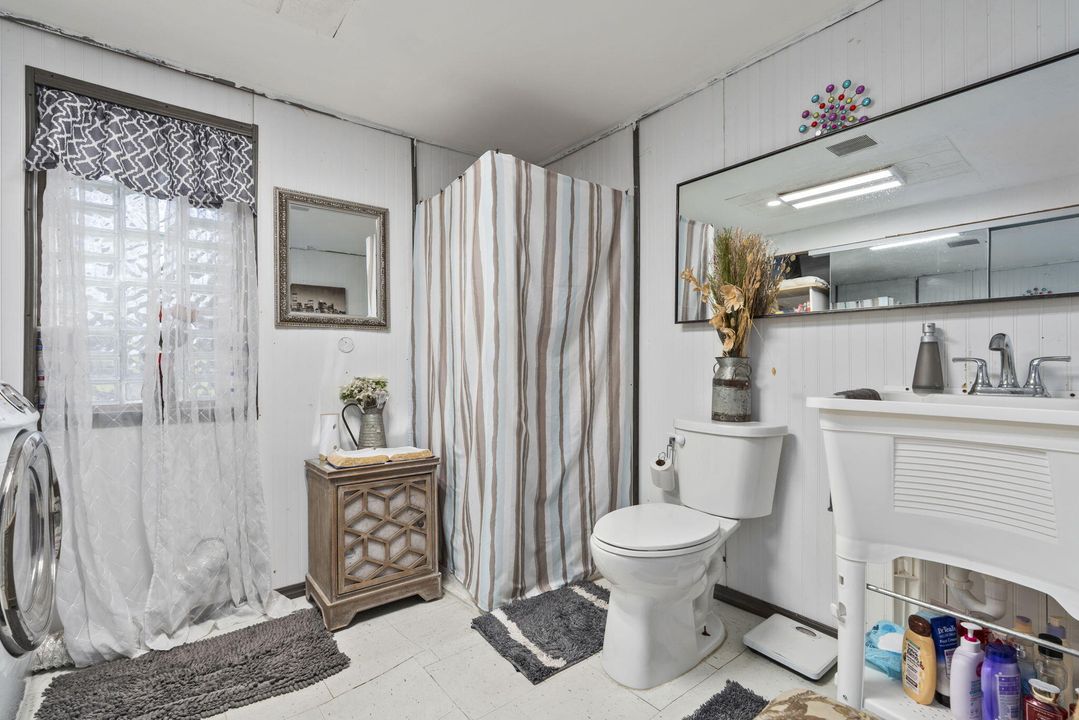 На продажу: $315,000 (3 спален, 2 ванн, 1557 Квадратных фут)