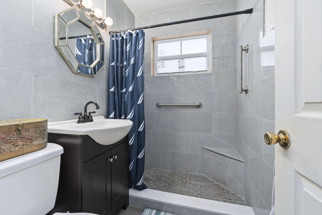 На продажу: $315,000 (3 спален, 2 ванн, 1557 Квадратных фут)