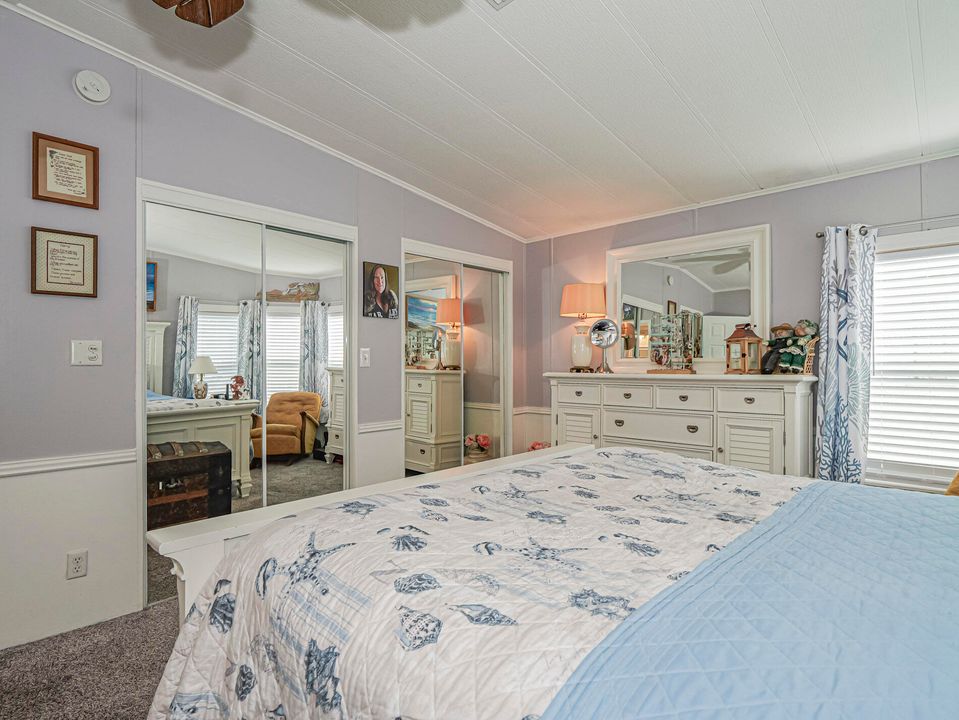 待售: $264,000 (2 贝兹, 2 浴室, 1146 平方英尺)