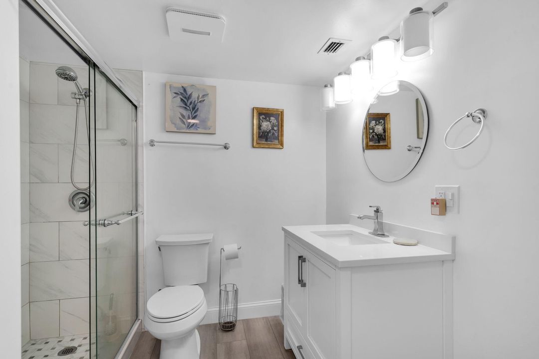 Под контрактом: $154,100 (2 спален, 1 ванн, 818 Квадратных фут)