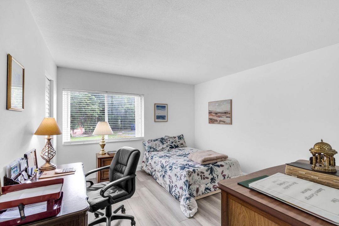 Под контрактом: $154,100 (2 спален, 1 ванн, 818 Квадратных фут)