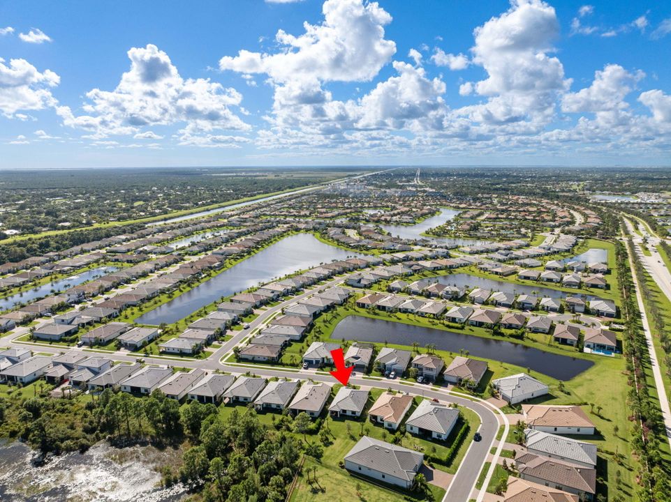 For Sale: $489,000 (3 beds, 2 baths, 1695 Square Feet)