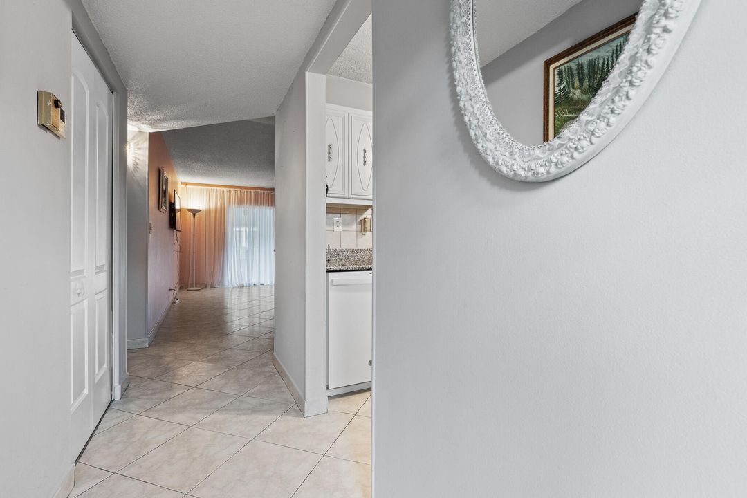 En Venta: $210,000 (2 camas, 2 baños, 1080 Pies cuadrados)