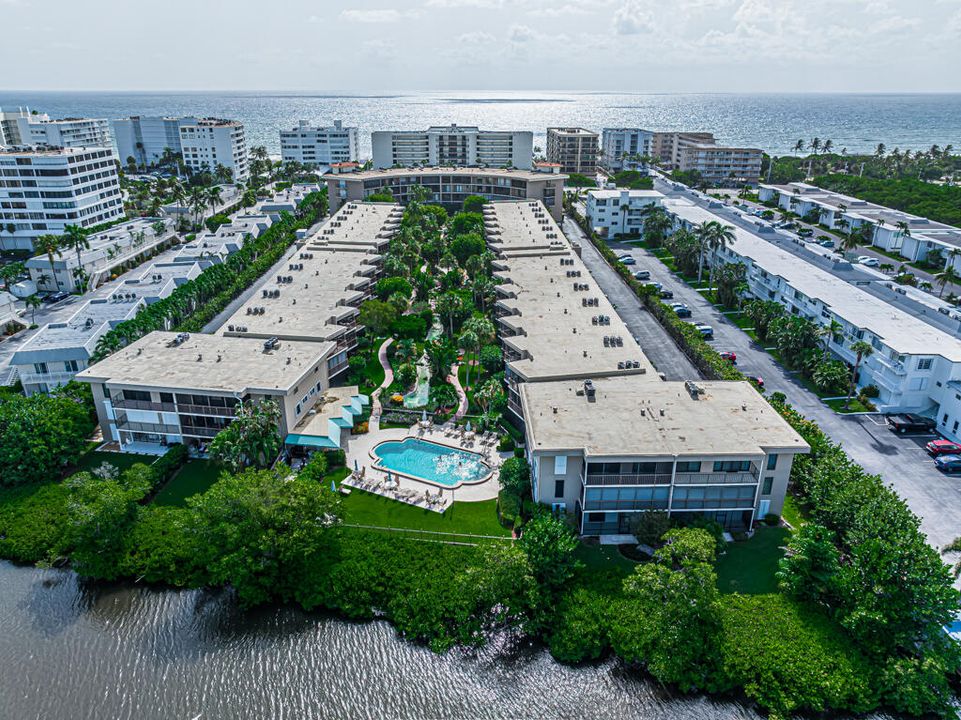 For Rent: $3,600 (2 beds, 2 baths, 1121 Square Feet)