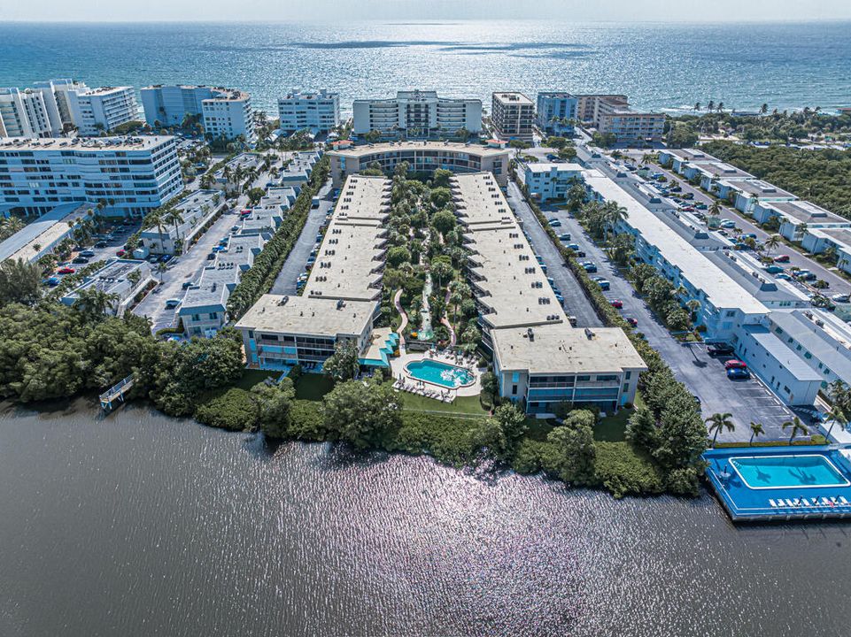 For Rent: $3,600 (2 beds, 2 baths, 1121 Square Feet)