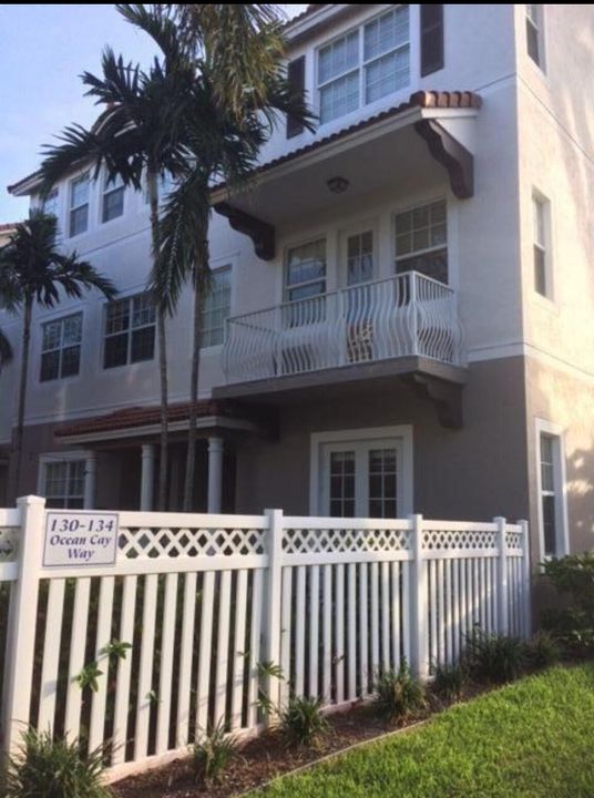 For Sale: $505,000 (3 beds, 2 baths, 2089 Square Feet)