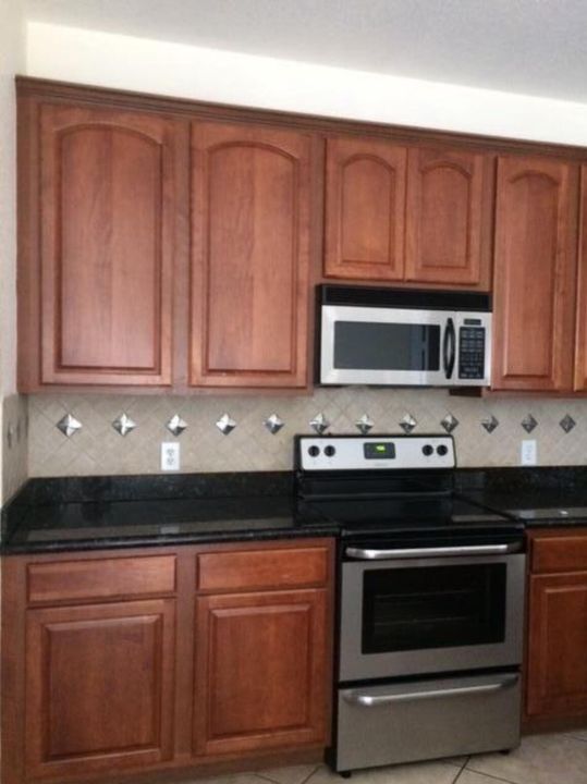 For Sale: $505,000 (3 beds, 2 baths, 2089 Square Feet)